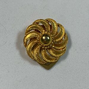 Lieba Scarf Clip Gold Tone